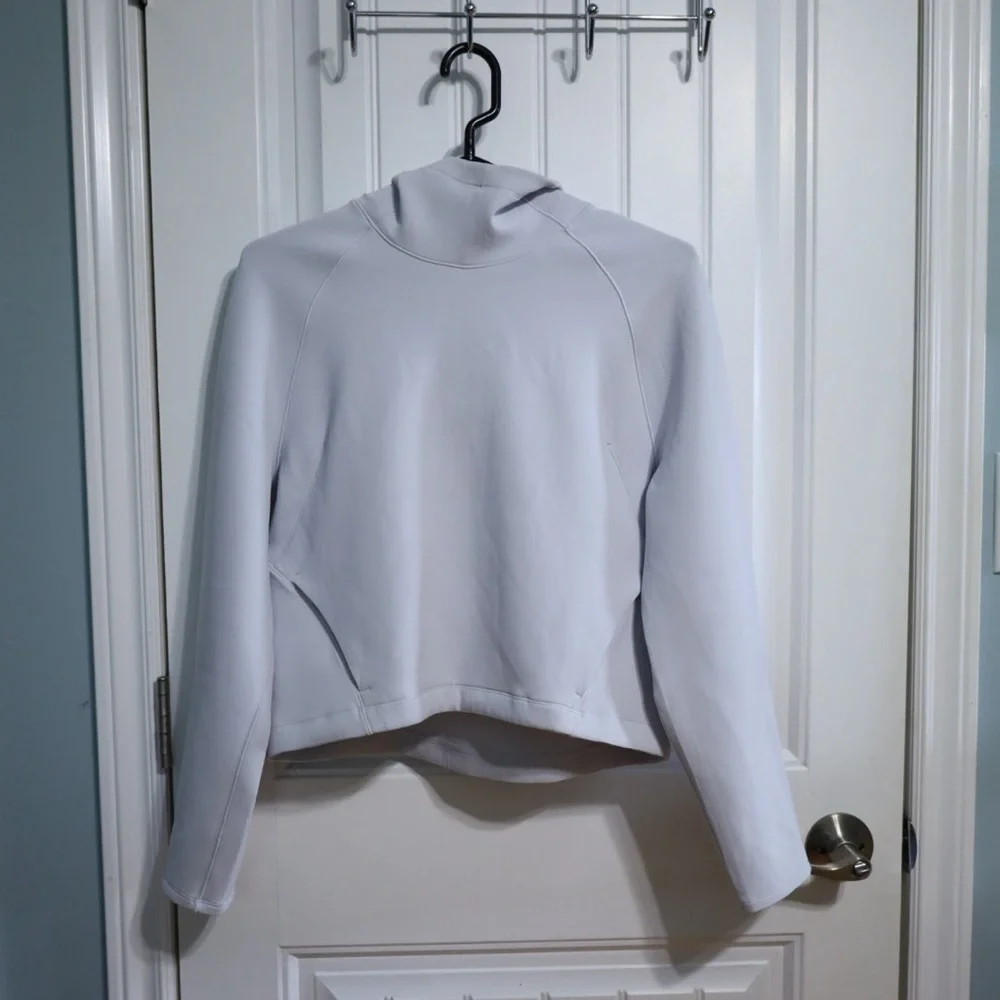 Lululemon AirWrap Pullover Hoodie Alpine White Womens Size 4 - Picture 2 of 10